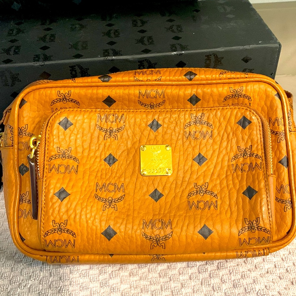McM Fanny pack